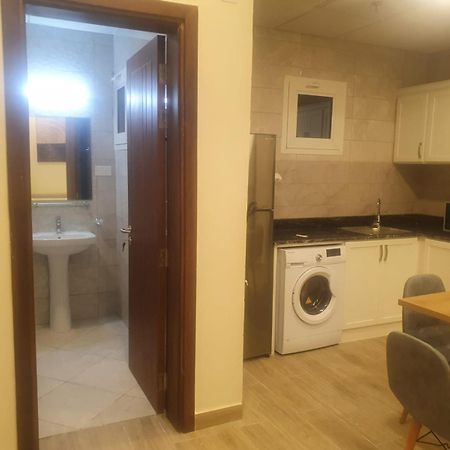 Terminal Inn Old Airport Hotel & Apartment Ντόχα Εξωτερικό φωτογραφία