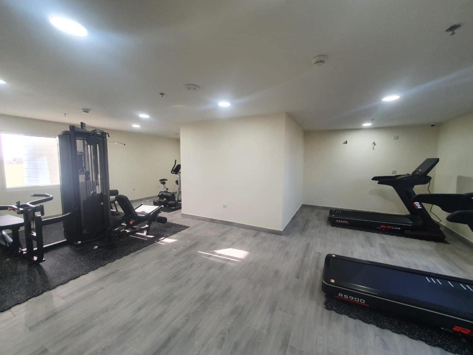 Terminal Inn Old Airport Hotel & Apartment Ντόχα Εξωτερικό φωτογραφία